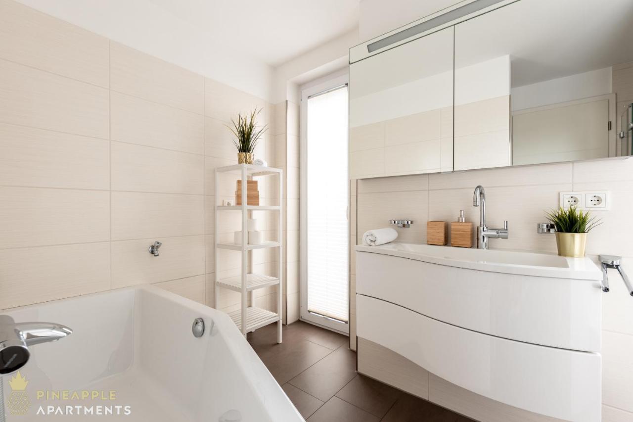 Pineapple Zwinger Iii - 86 Qm - 1x Free Parking * Dresden